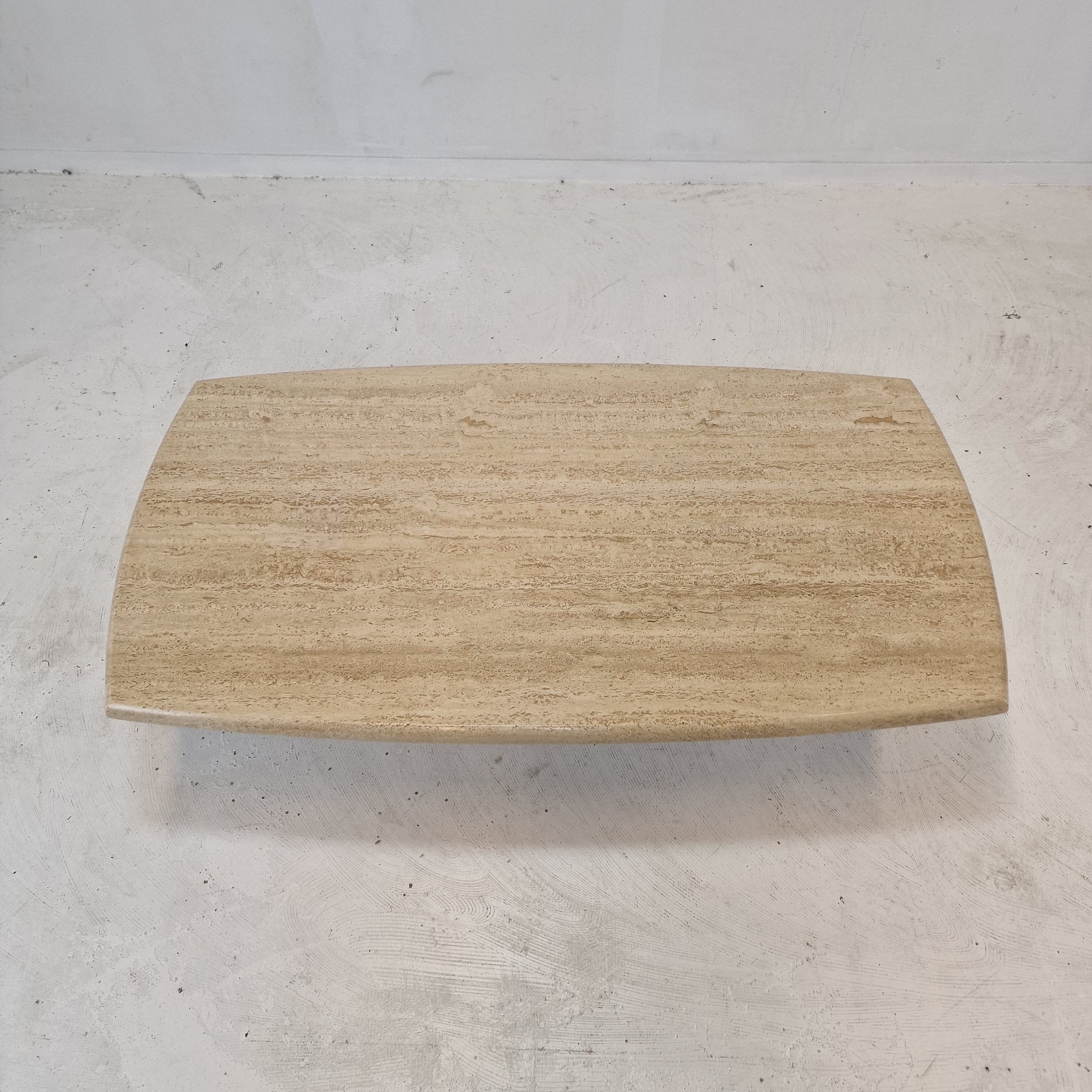 Italian coffee table in travertine, 1980s