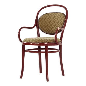Chair designed by Thonet