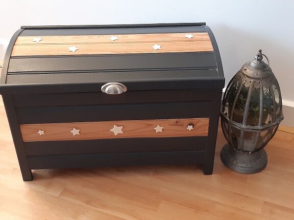 Wooden storage box
