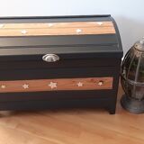 Coffre de rangement en bois