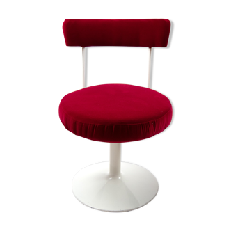 60s rotating tulip cocktail chair in red velvet