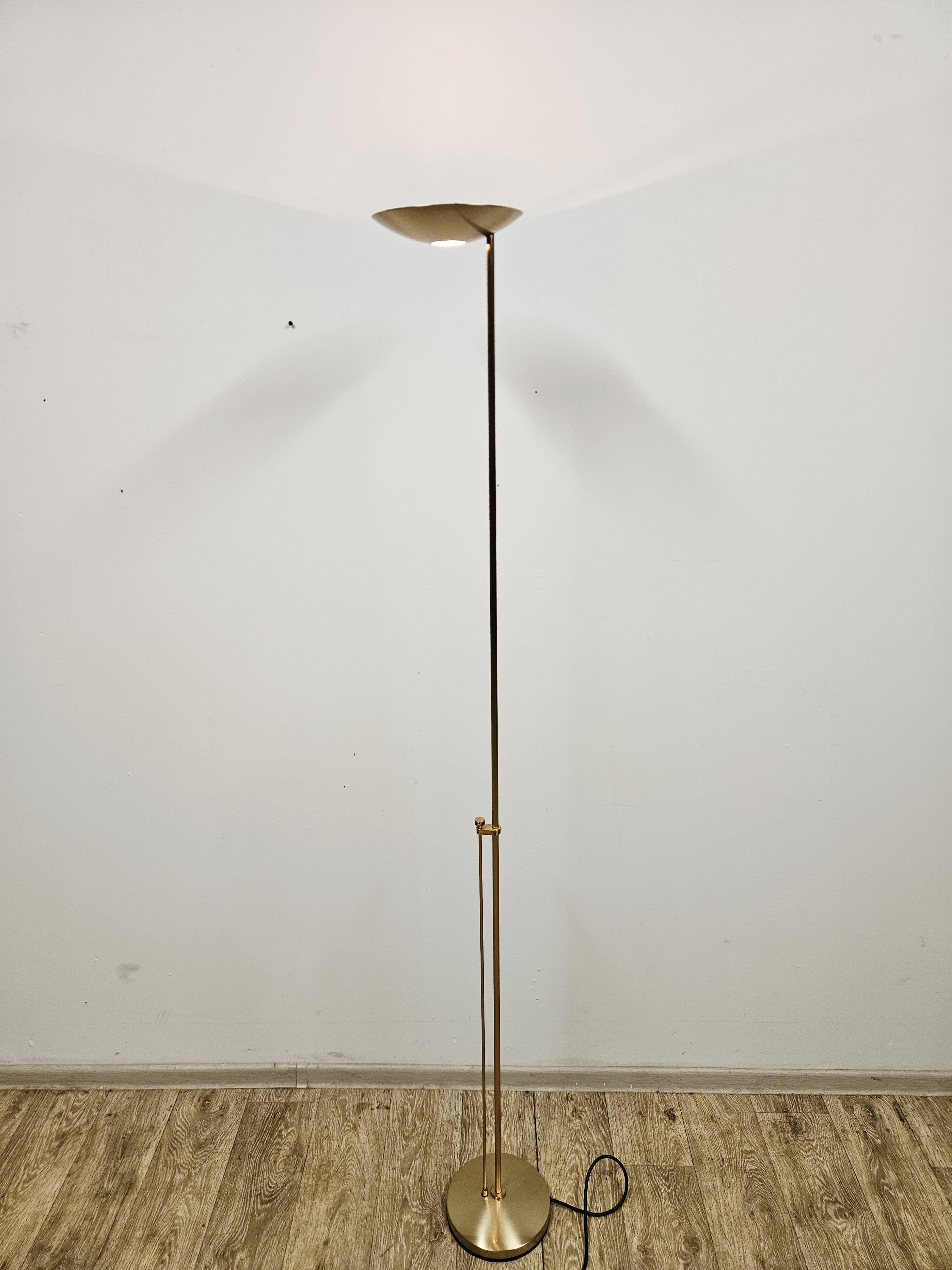 Floor lamp/Estiluz/P-1129/designed by Leonardo Marelli/ 1980s/90s