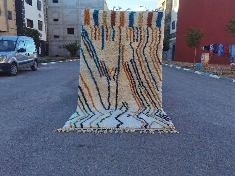 Handmade traditional Azilal Berber rug size 150 x 250 cm