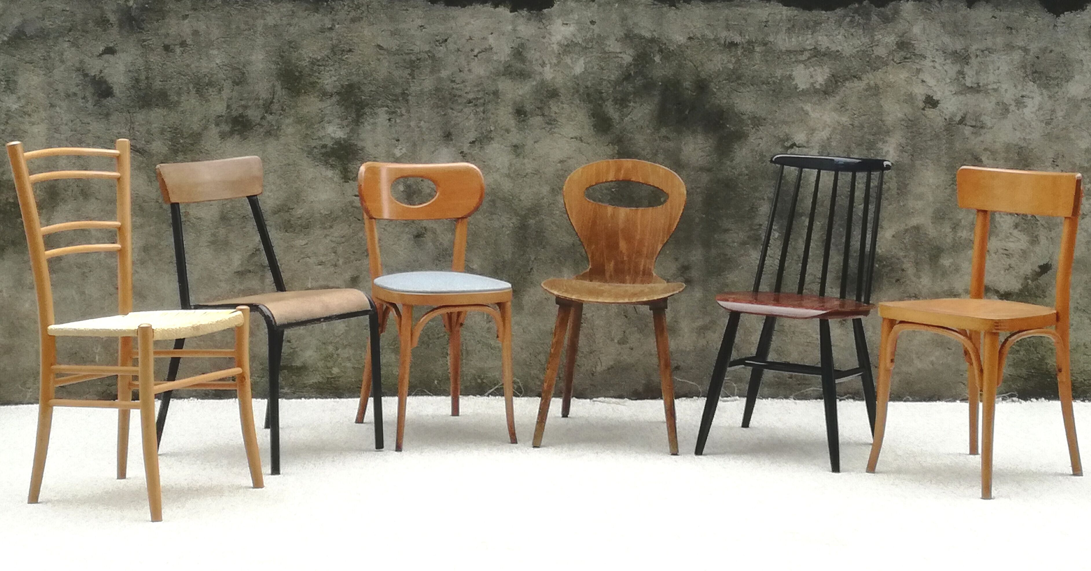 Lot of 6 vintage chairs