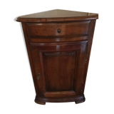 Corner cabinet