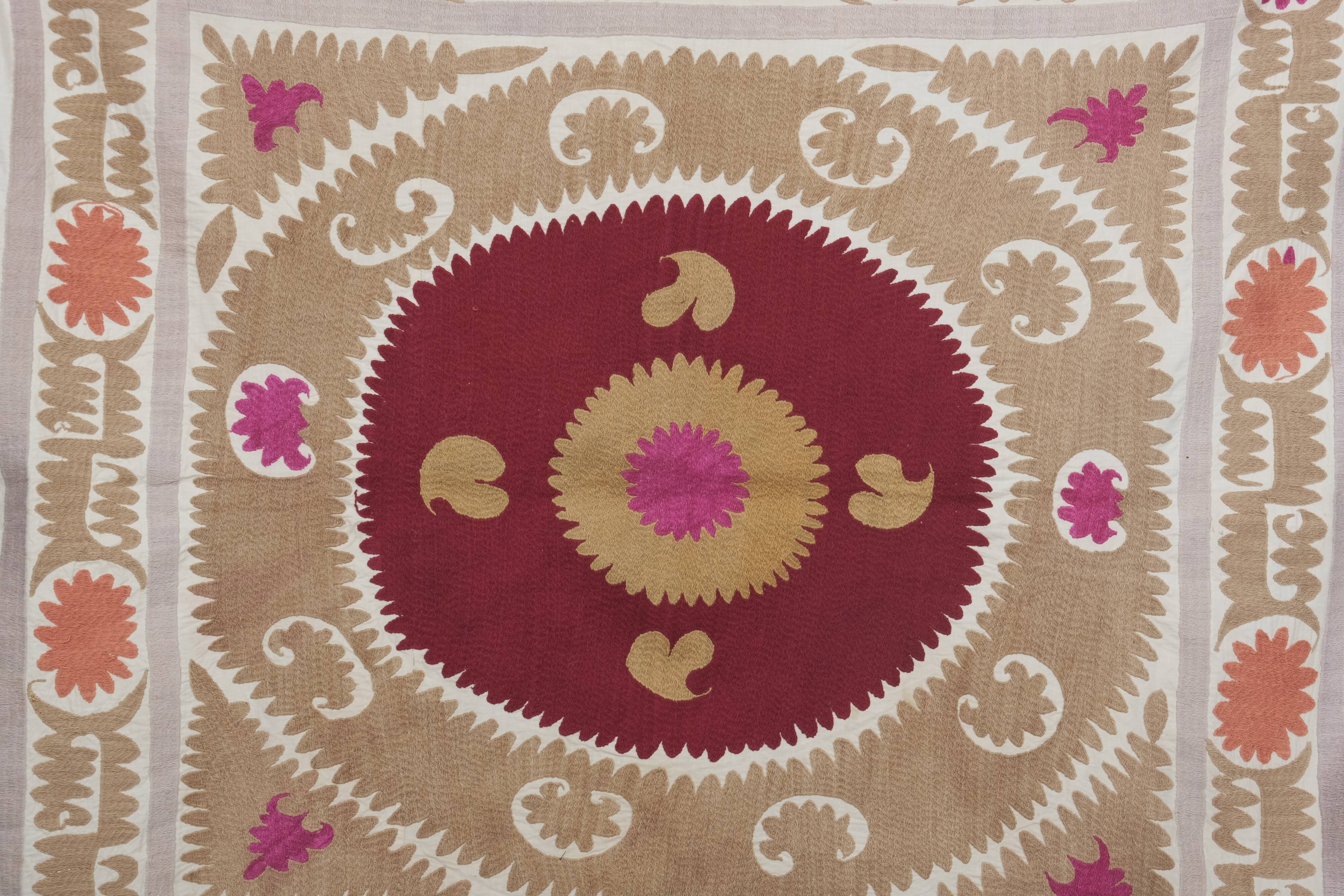 Vintage Suzani Pastel Tablecloth - Uzbek Embroidery Wall Hanging Decor