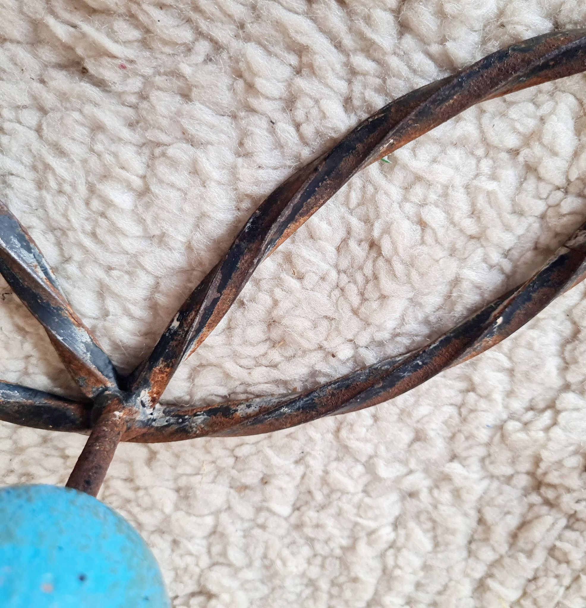 Vintage wall-mounted coat rack in wrought iron with coloured balls - Roger Feraud