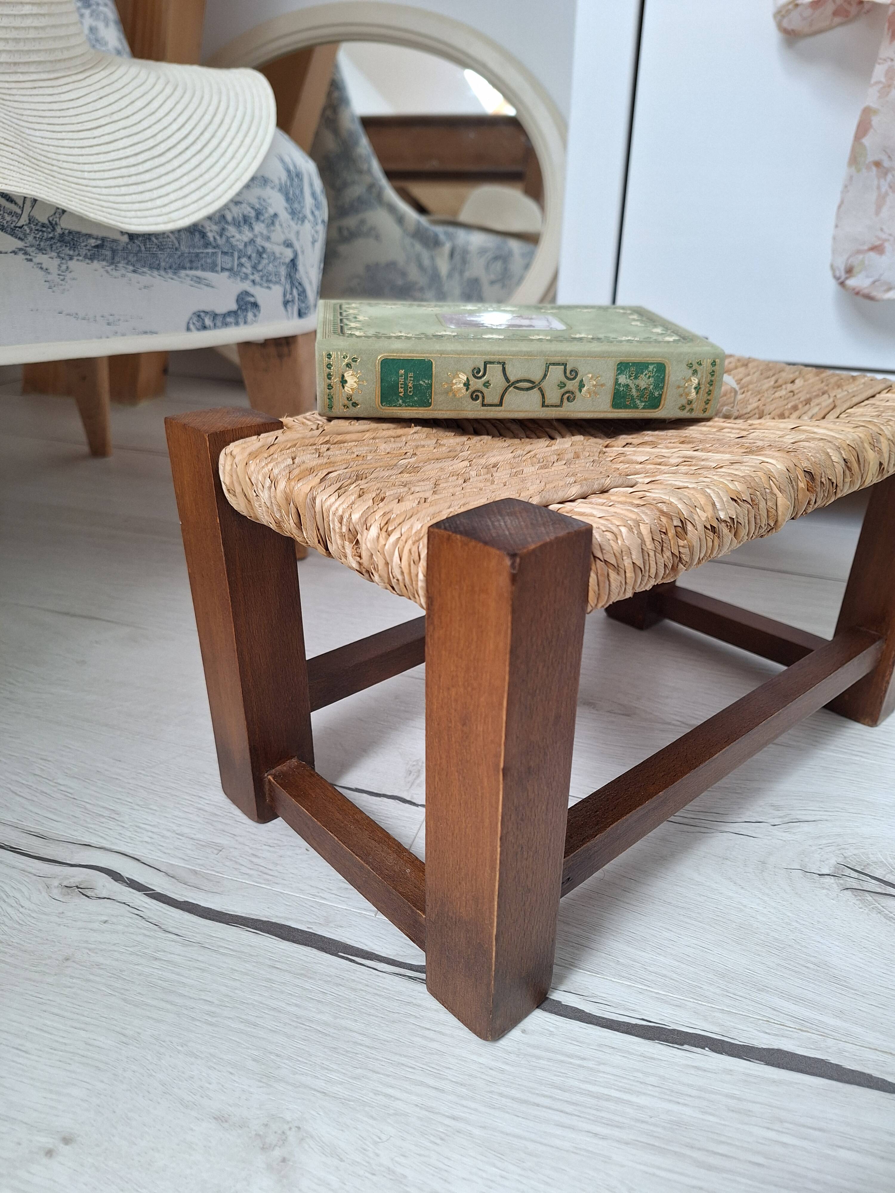 Marche pied / Tabouret en bois et paille