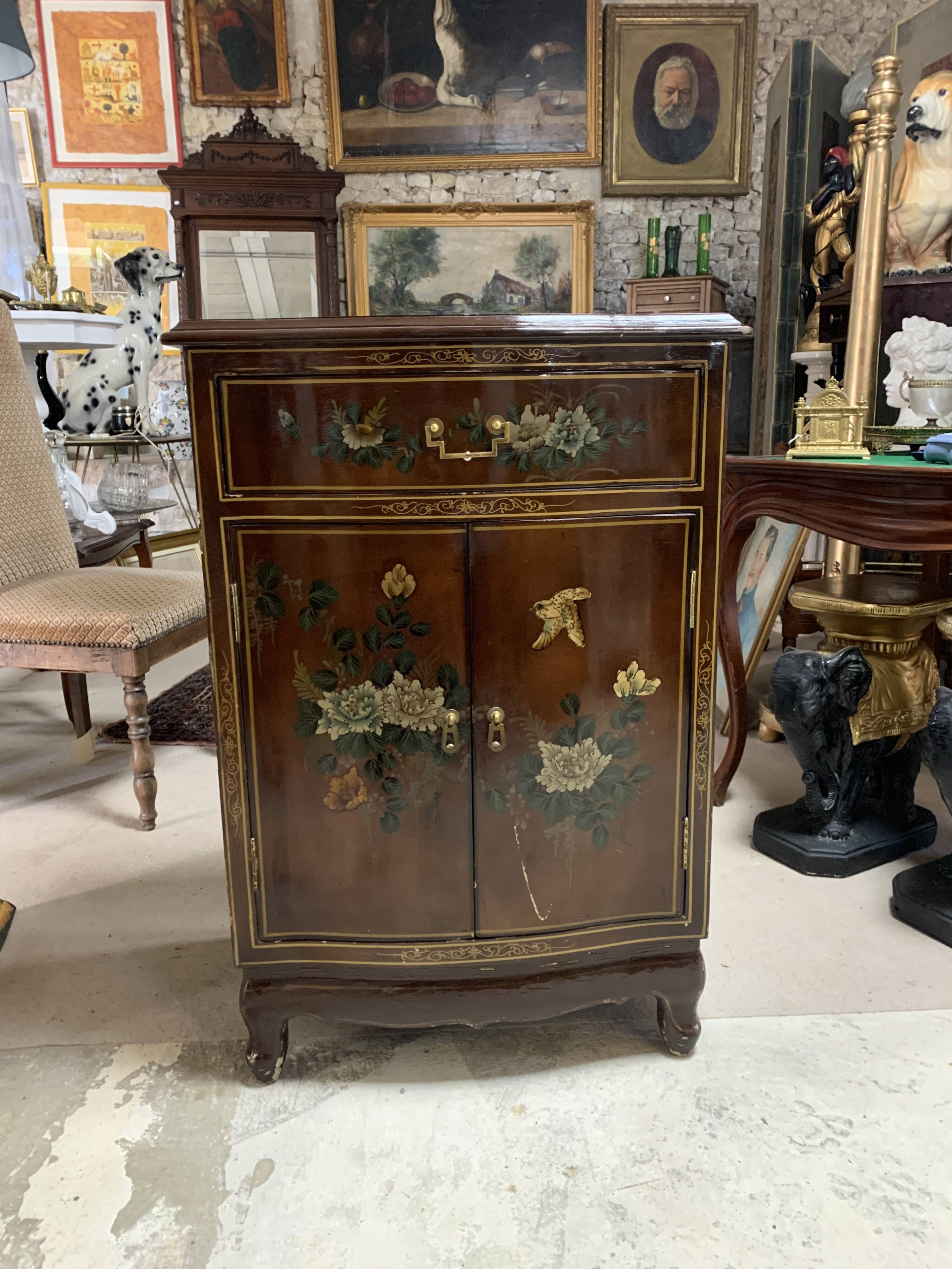Chinese lacquered chest of drawers