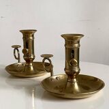 Paire de bougeoirs en laiton