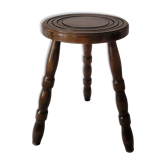Tabouret brutaliste en bois tourné