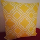 Geometric cushions