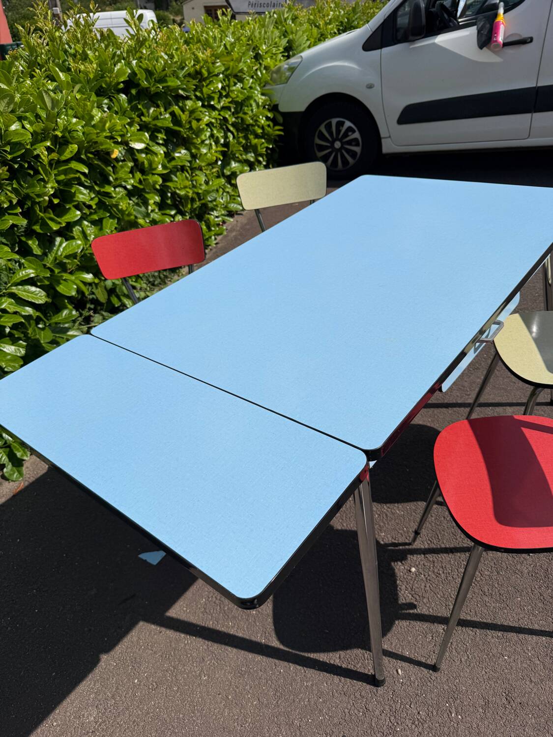 Vintage 70s Formica chair with table