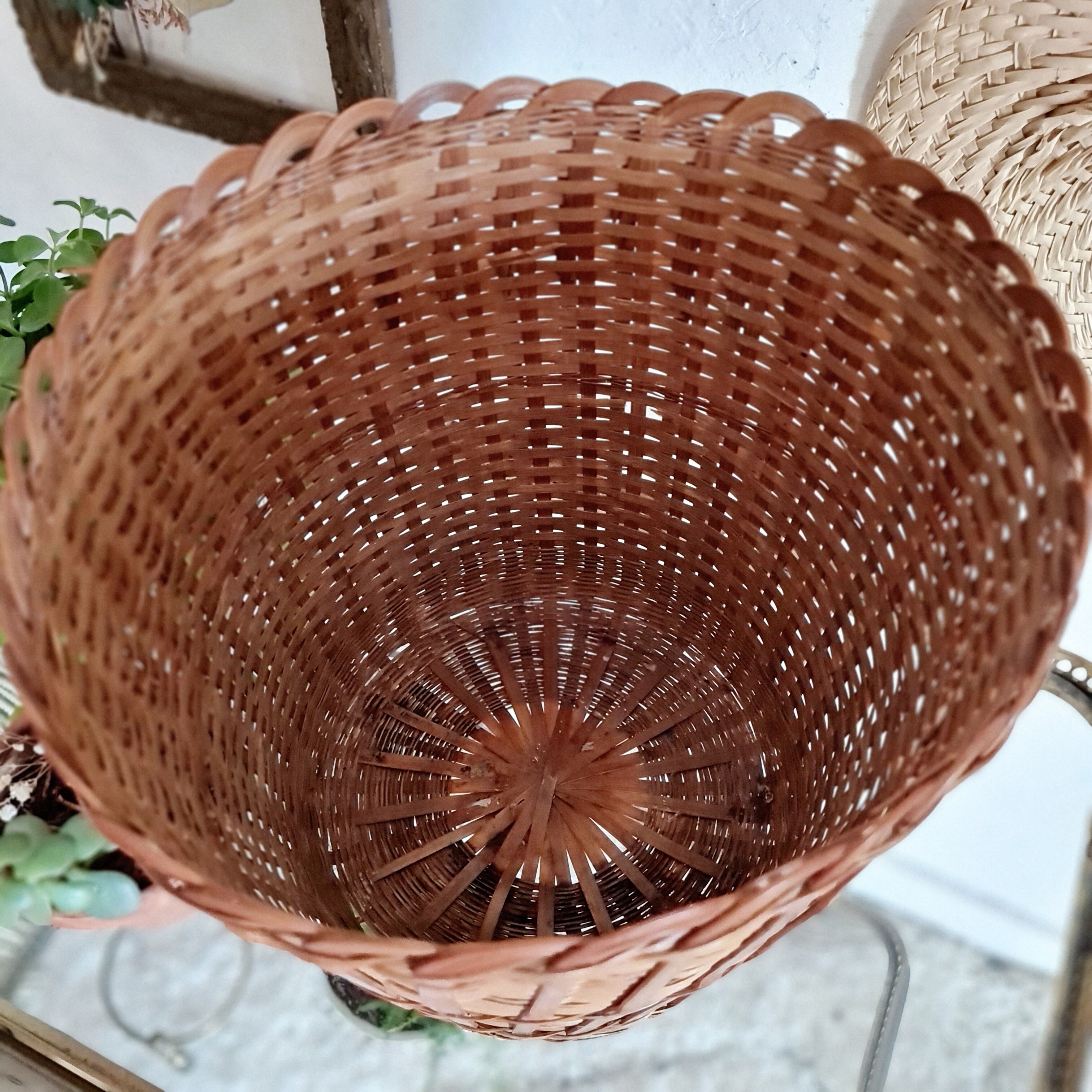 Vintage wicker basket pot cover