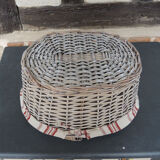 Old wicker basket brasserie since 1822