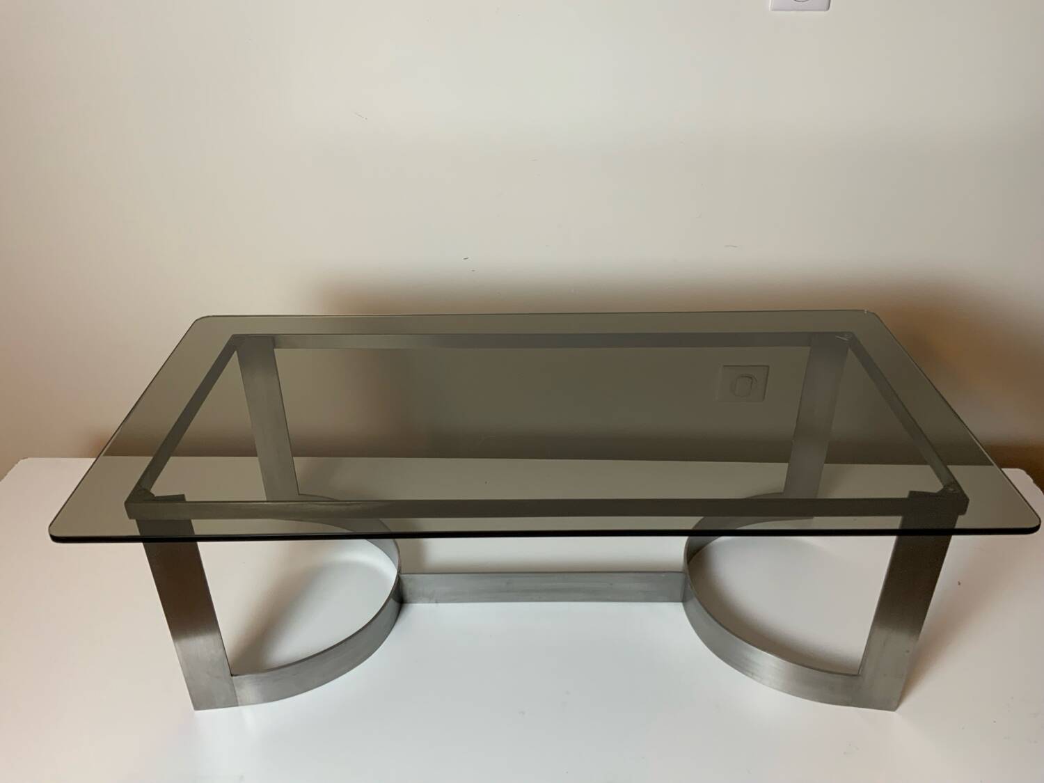 70´ glass coffee table