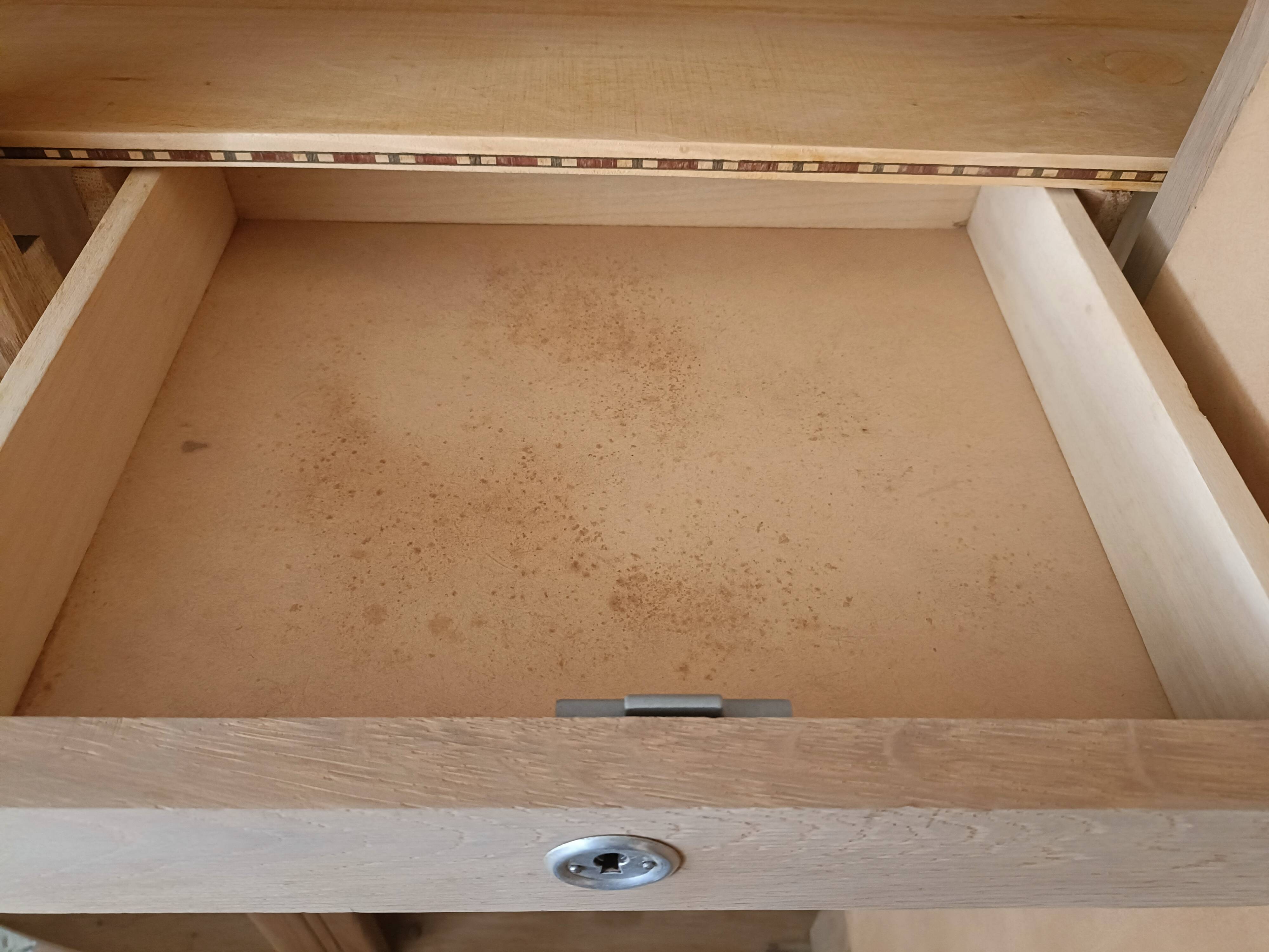 Armoire Art Déco rénovée