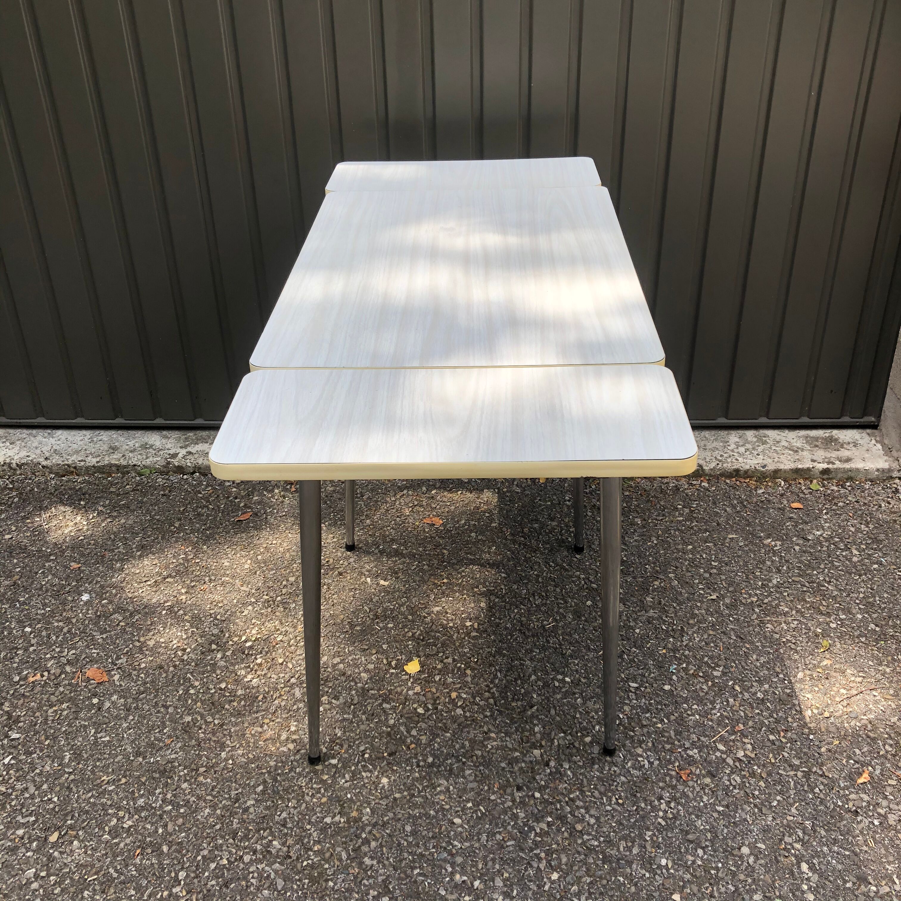 Formica table