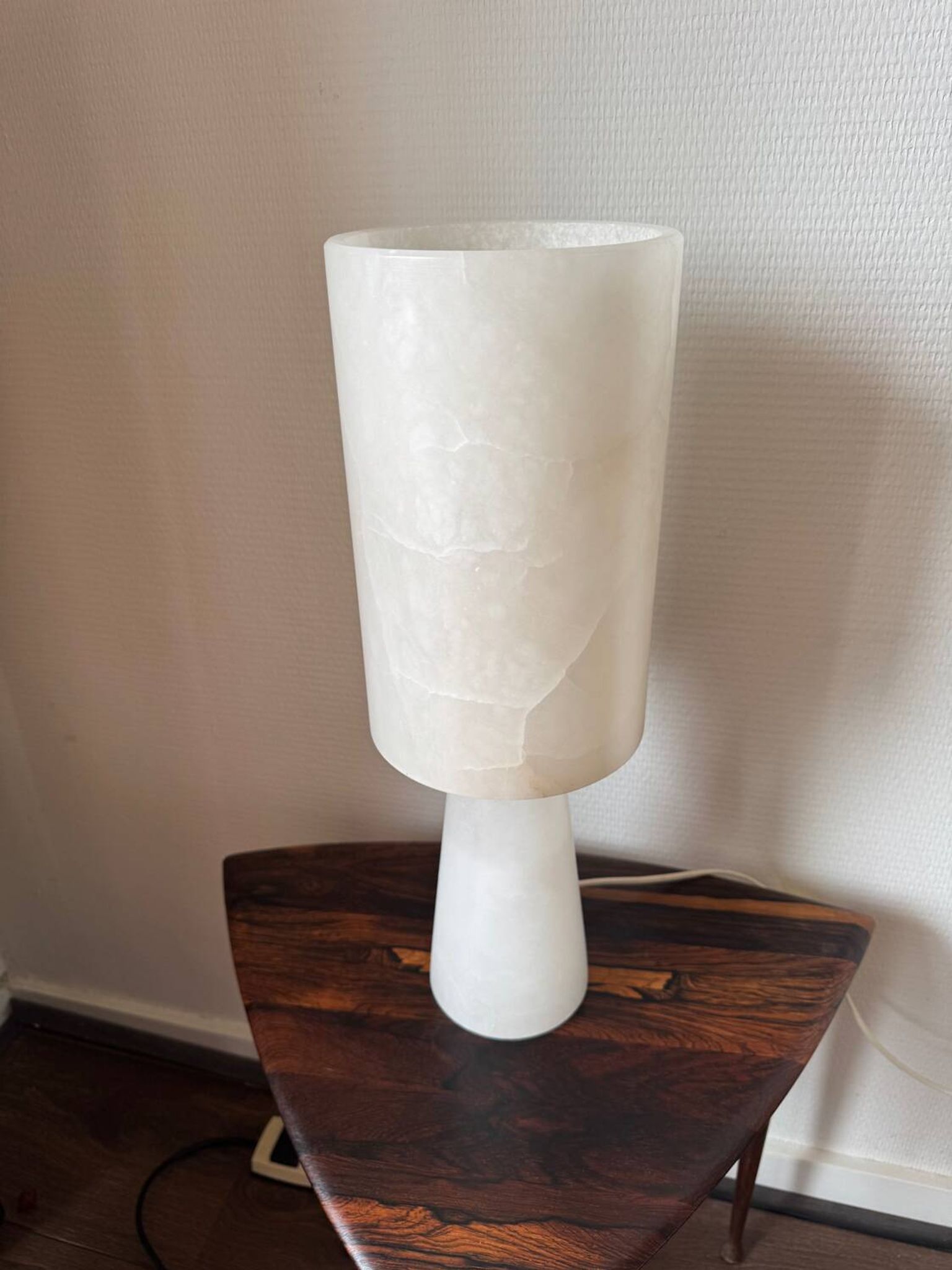Mid-Century Modernist Spanish Alabaster Table Lamp, 1990s