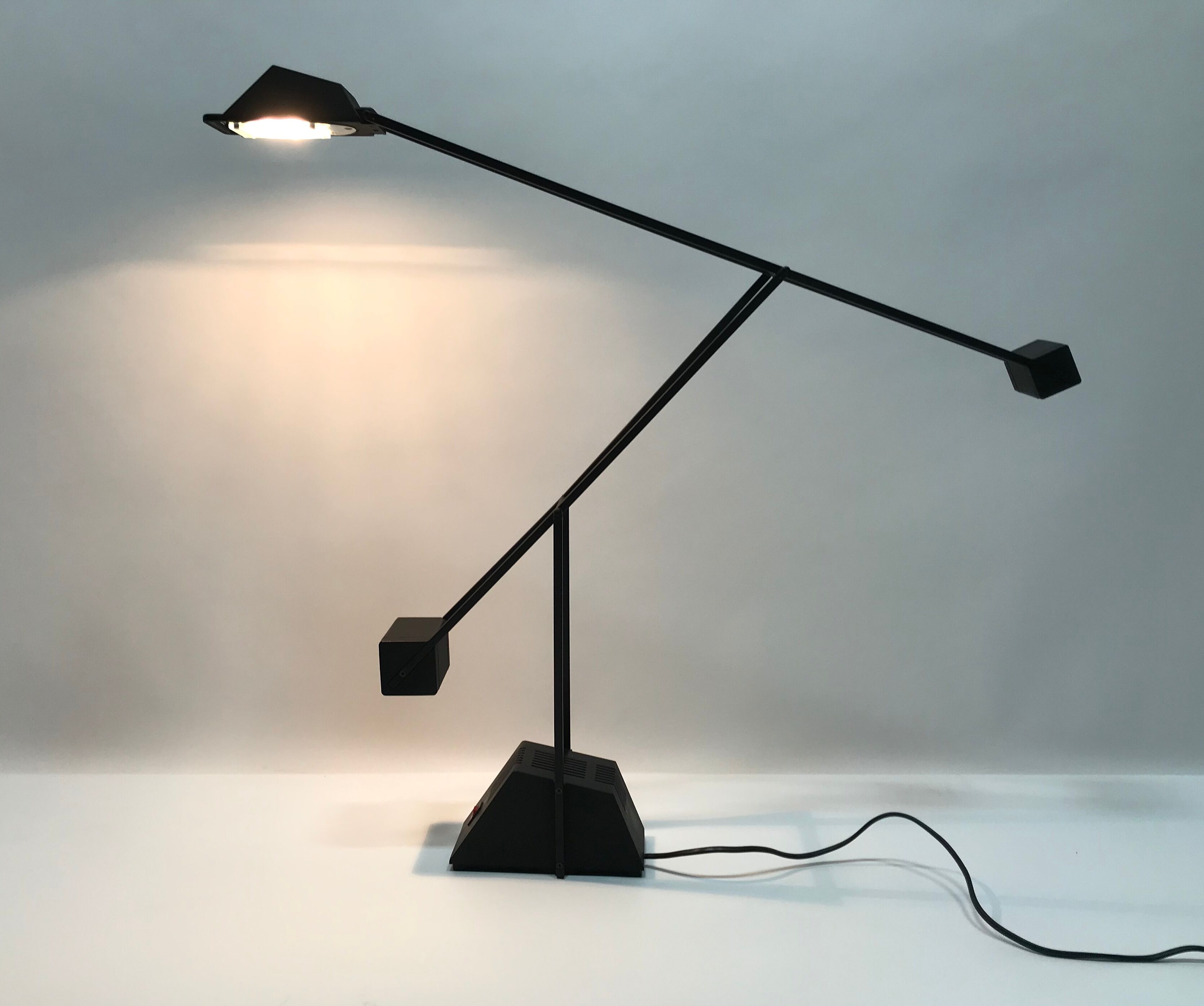 Lamp Hustadt Leuchten type Tizio 80s