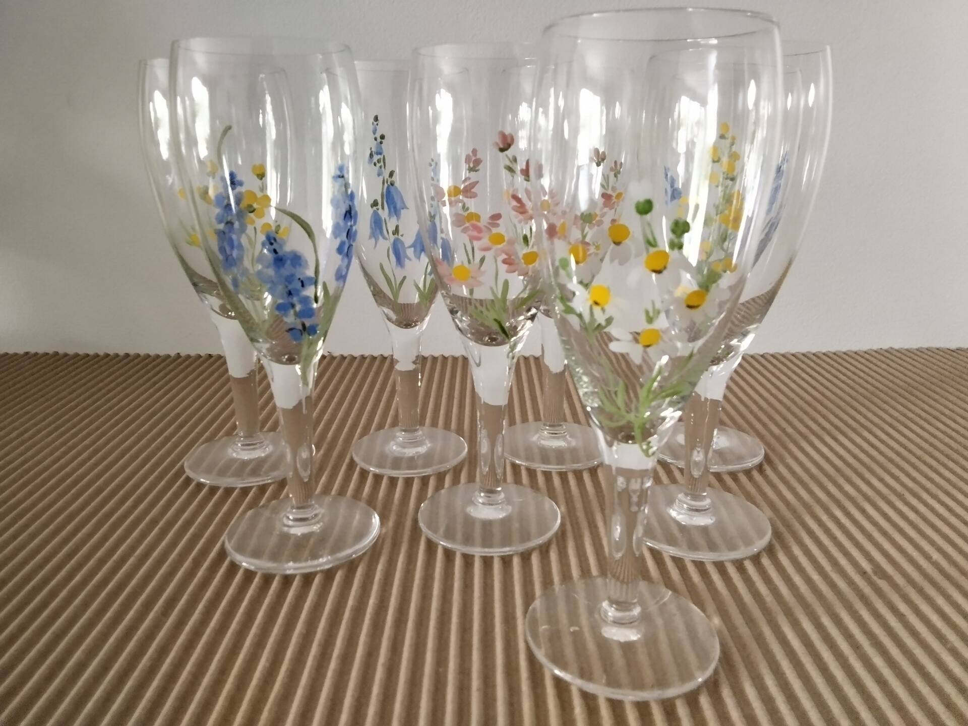 8 vintage hand-painted champagne flutes – flower decor