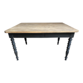 Farmhouse table