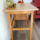 Desk 3 vintage drawers and its chair