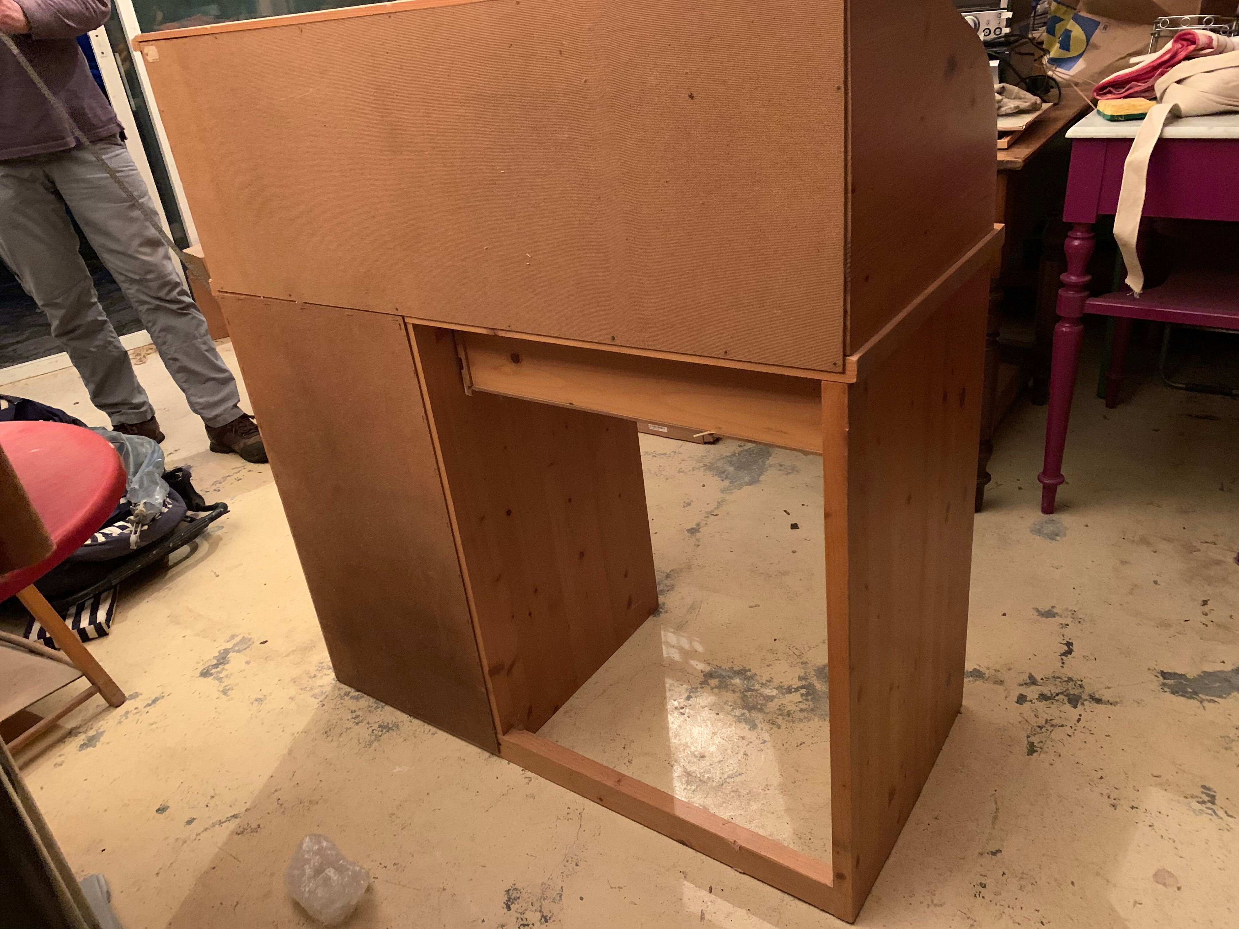 Pine desk with sliding wooden curtain