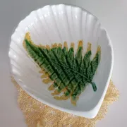 Vintage Portuguese Majolica Shell Dish with Fern Leaf