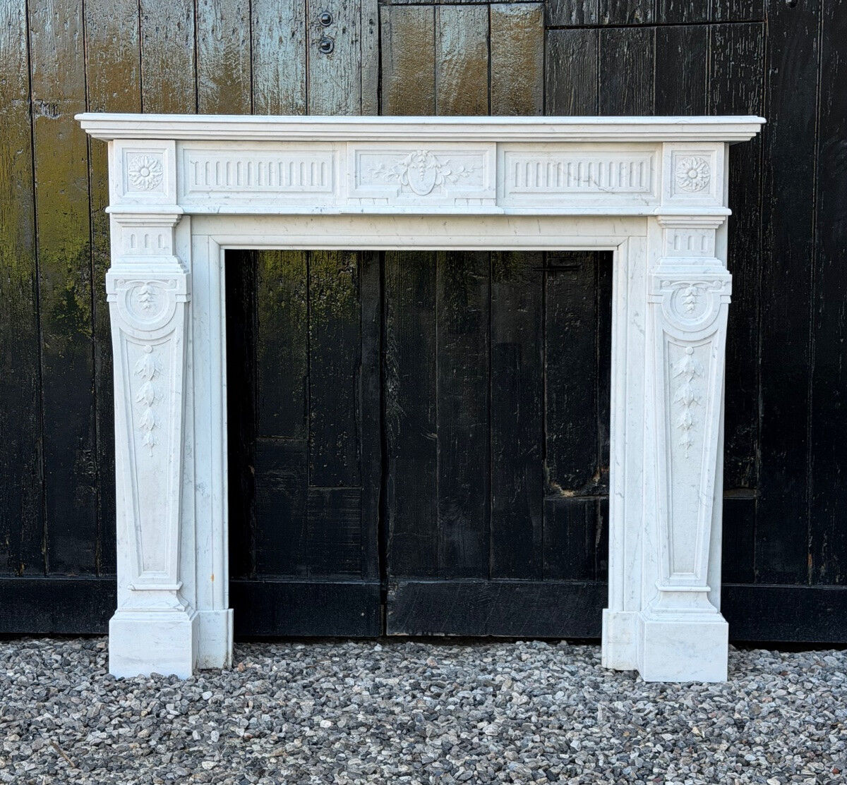 Louis XV style fireplace in white Carrara marble circa 1880