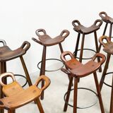 Grand ensemble de tabourets de bar espagnols, vendus à l'unité