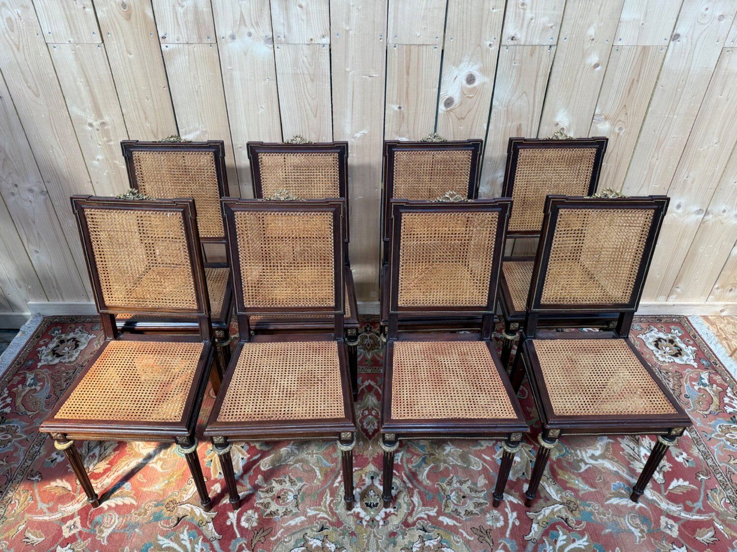 Set of 8 chairs in Louis XVI style – Solid mahogany & gilded bronze