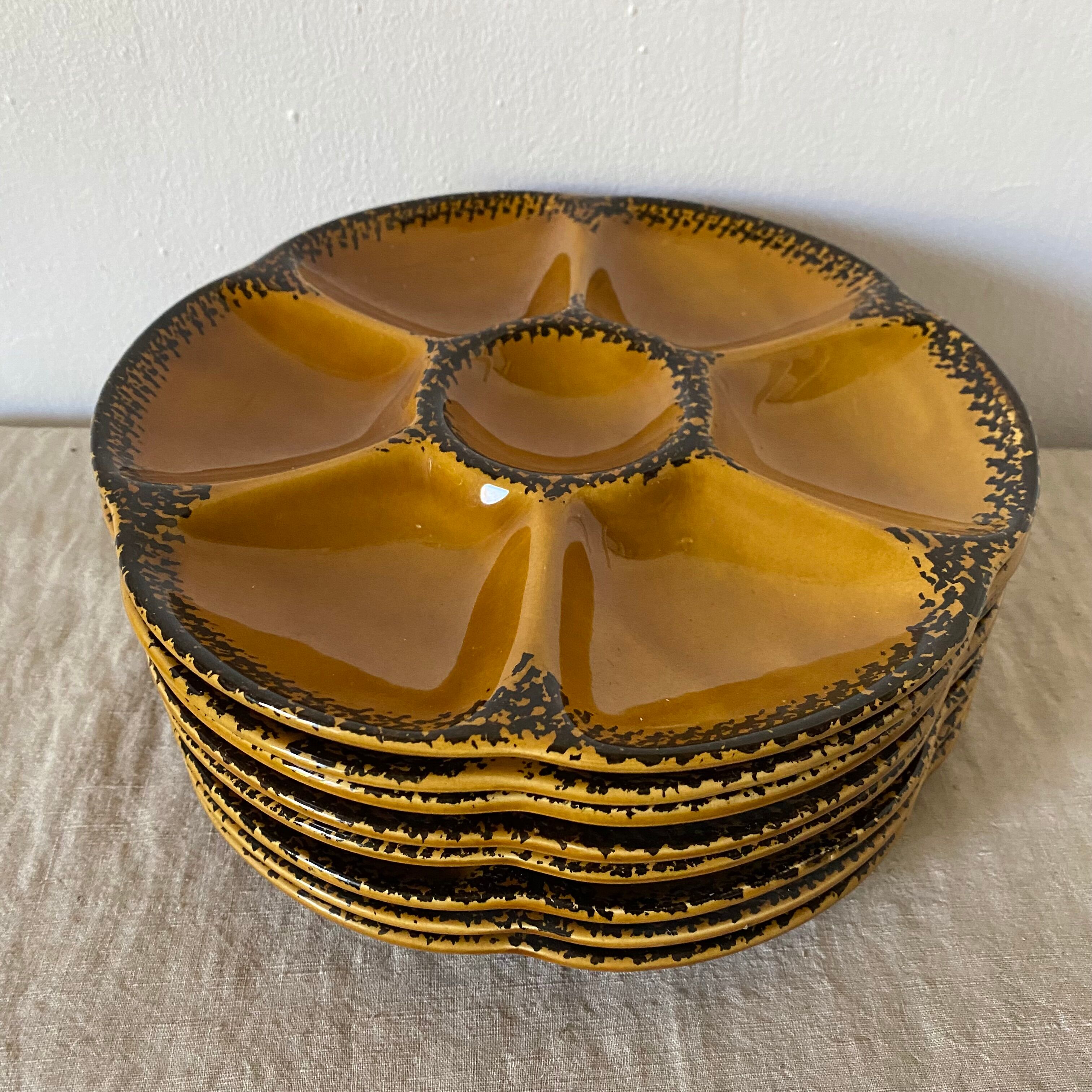 Vintage Gien oyster plates