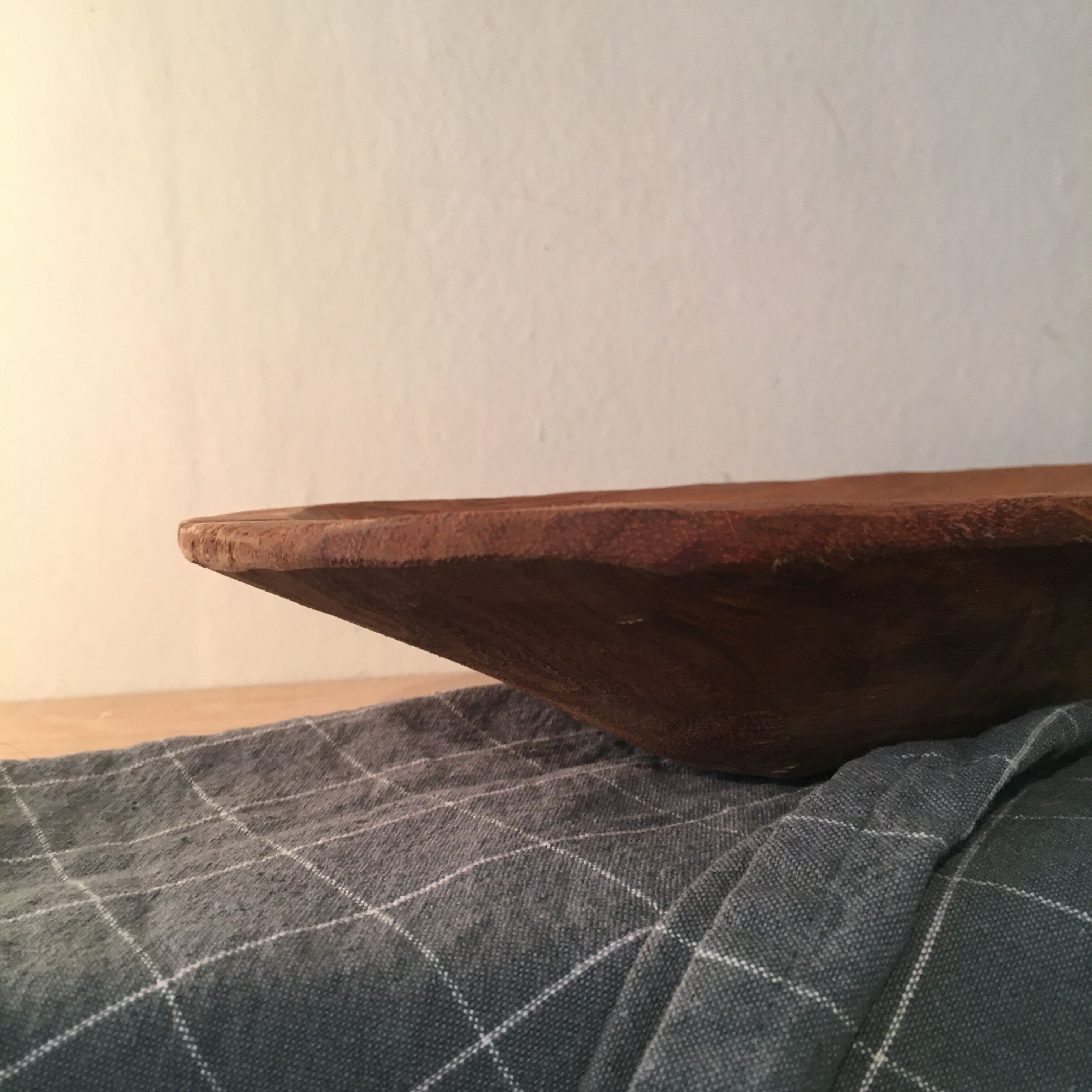 Solid wood dish