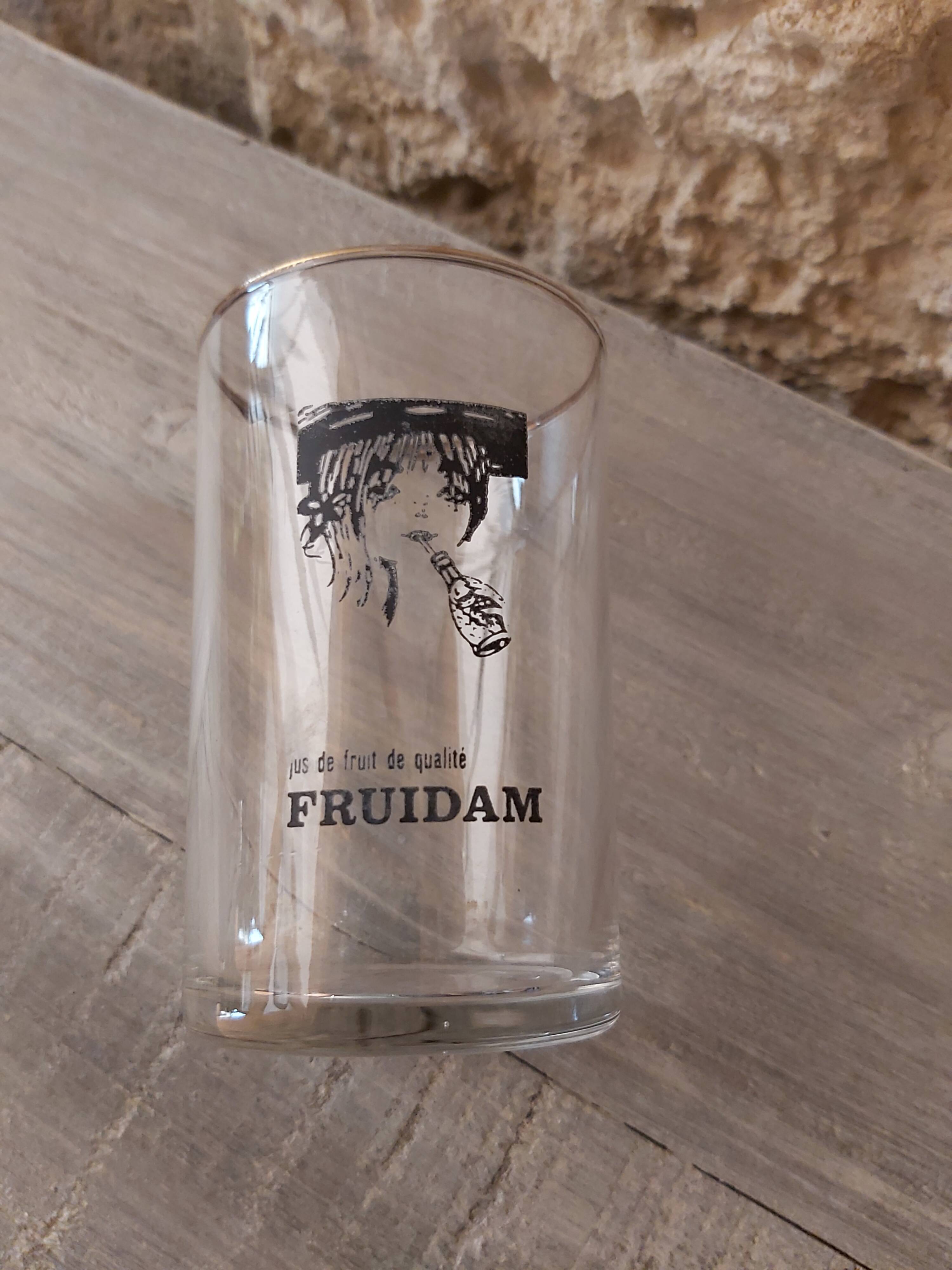 Set of 6 fruidam fruit juice glasses