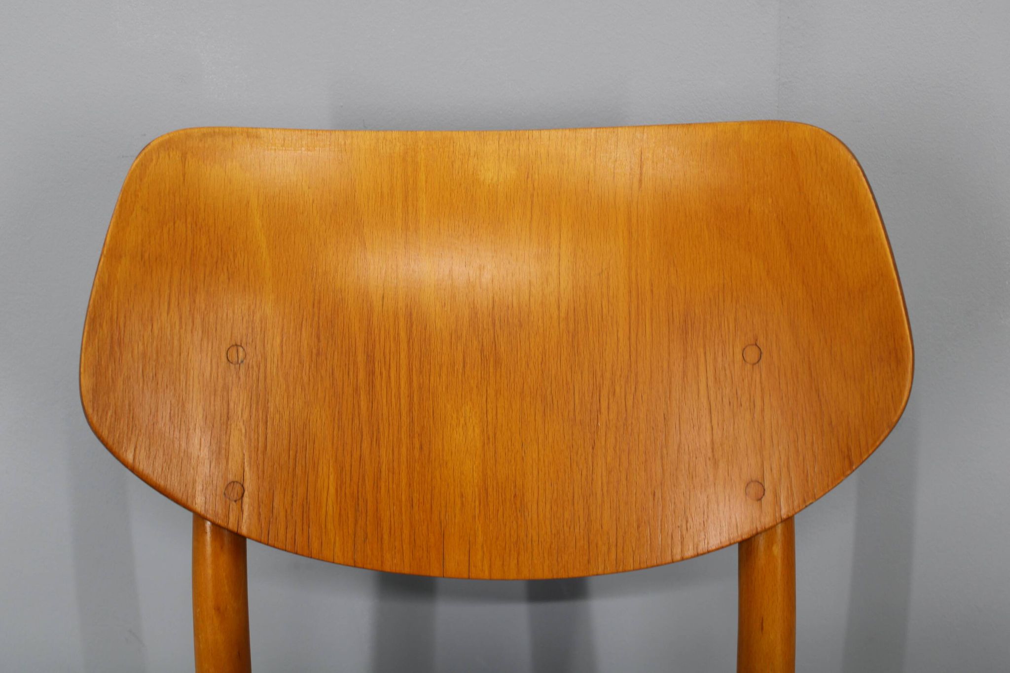 Ensemble de quatre chaises de salle à manger en hêtre des années 1970 par TON, Tchécoslovaquie