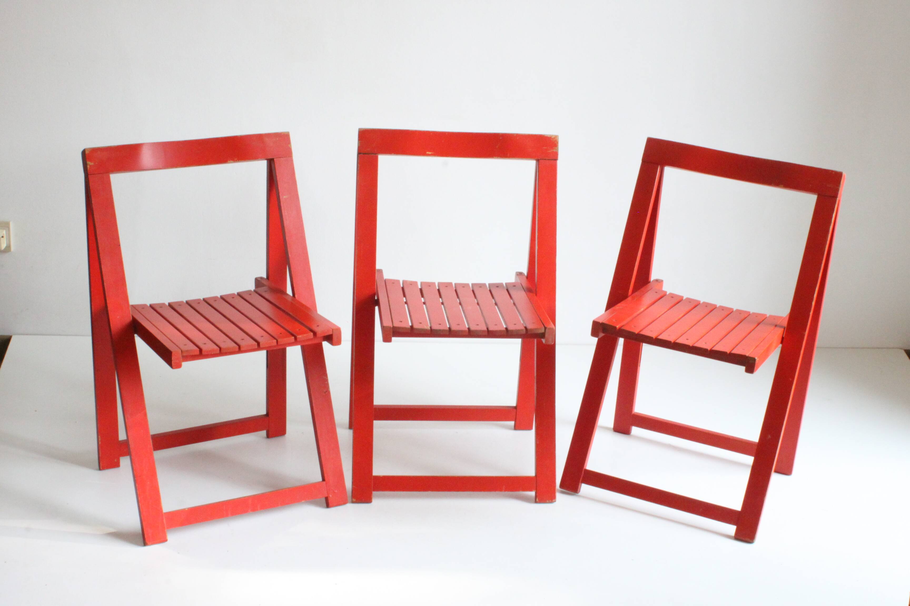 Vintage wooden folding chairs 1960s