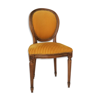 Chaise style Louis XVI