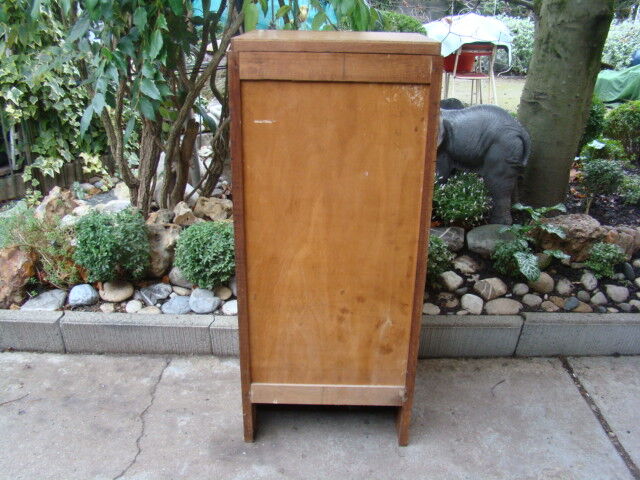 Old oak curtain binder