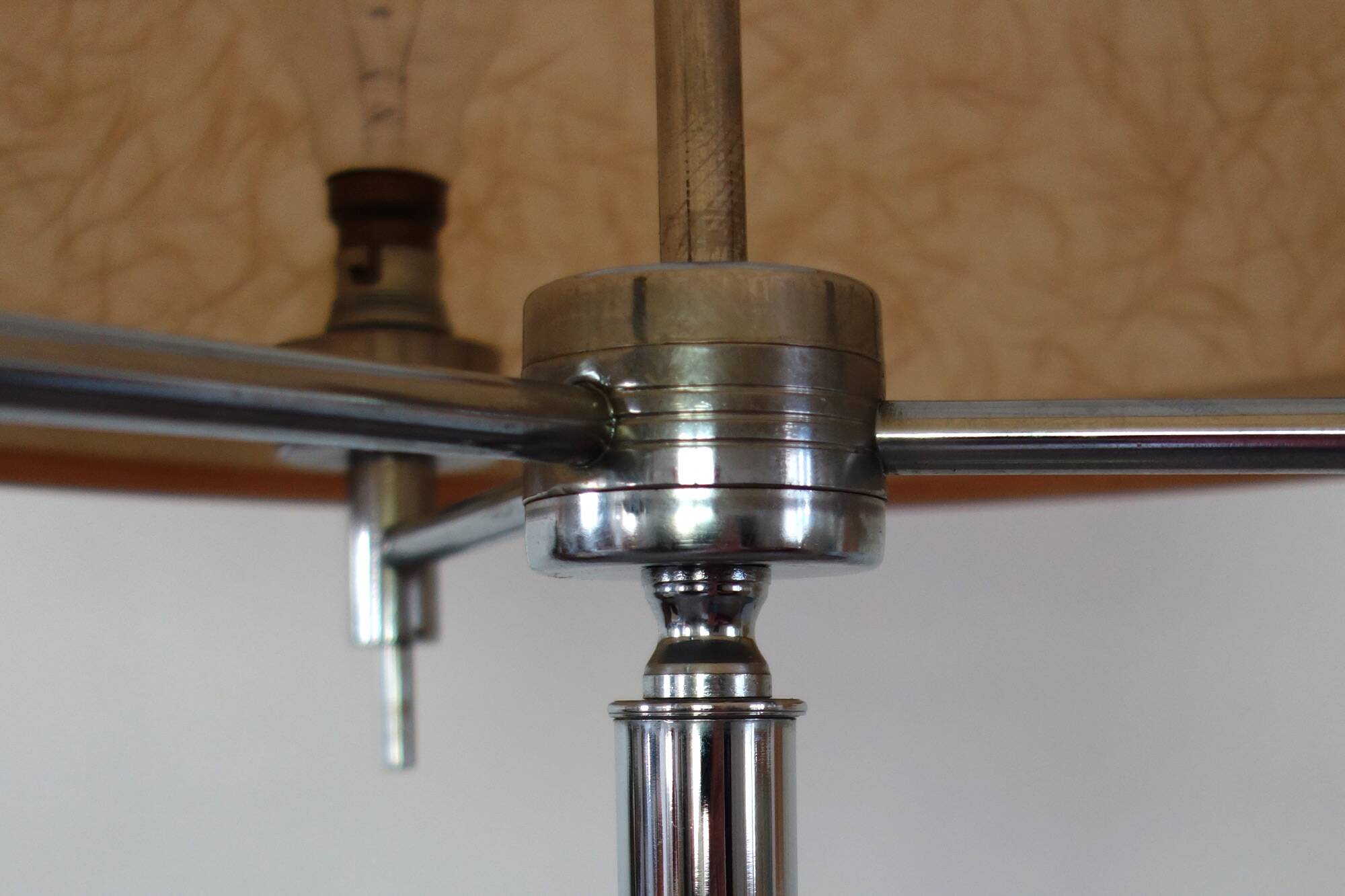 Space age floor lamp with 3 lights from the 70s by DLG Scolari.