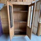 Parisian showcase cabinet