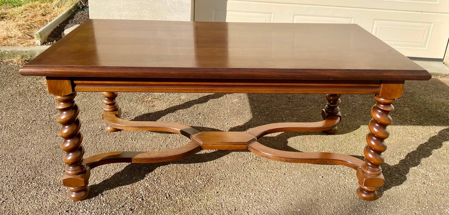 Rustic extendable French farmhouse table, Louis XIII period style extendable