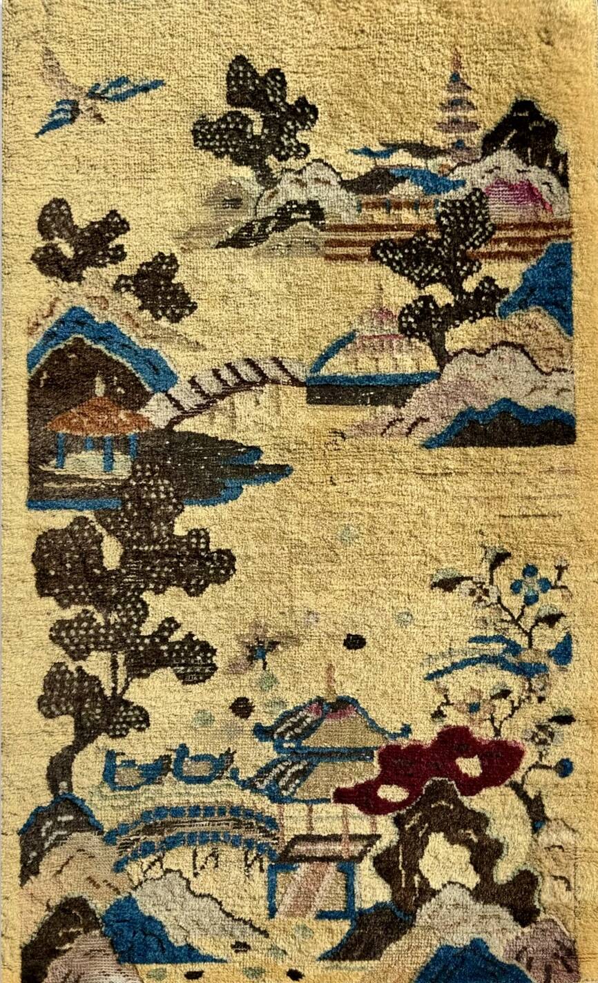 Pao-tao Chinese chinoiserie carpet