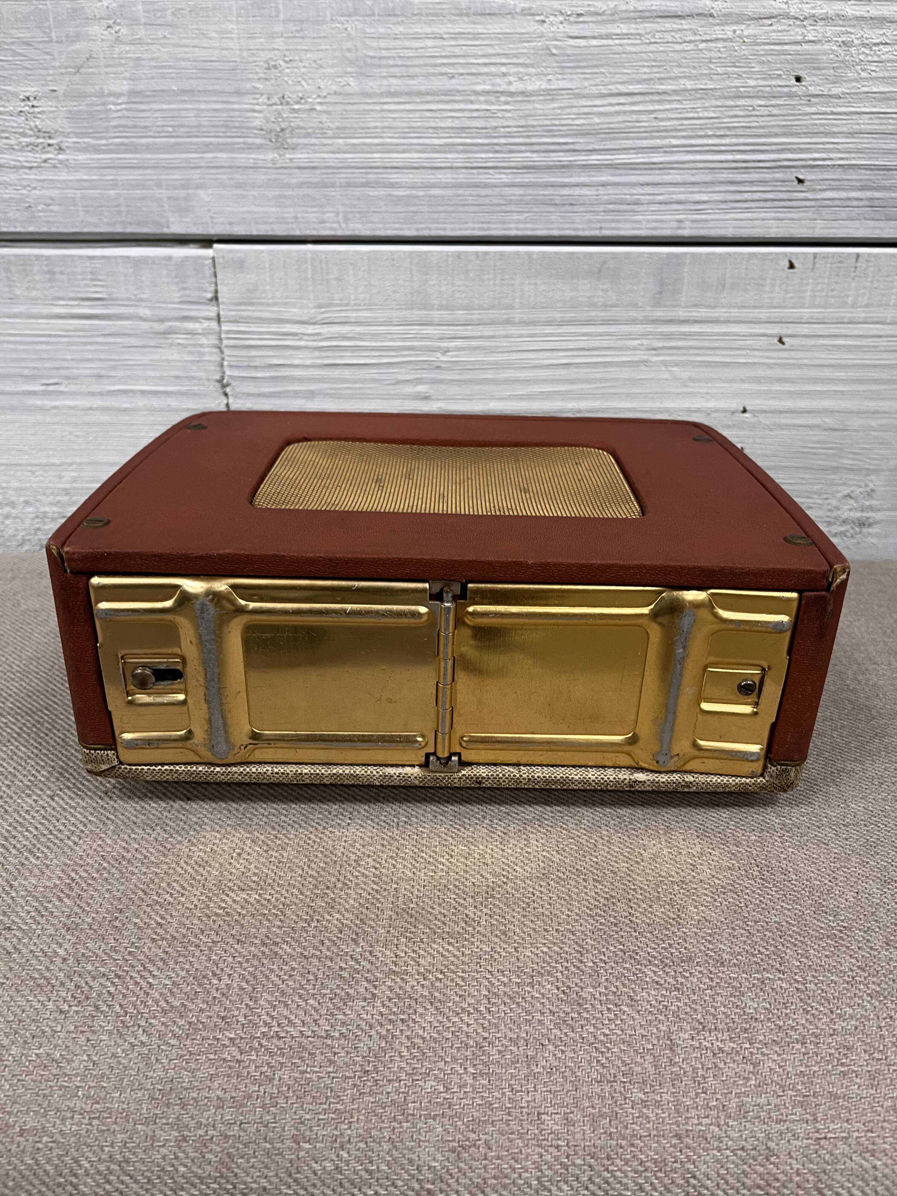 Vintage Philips radio