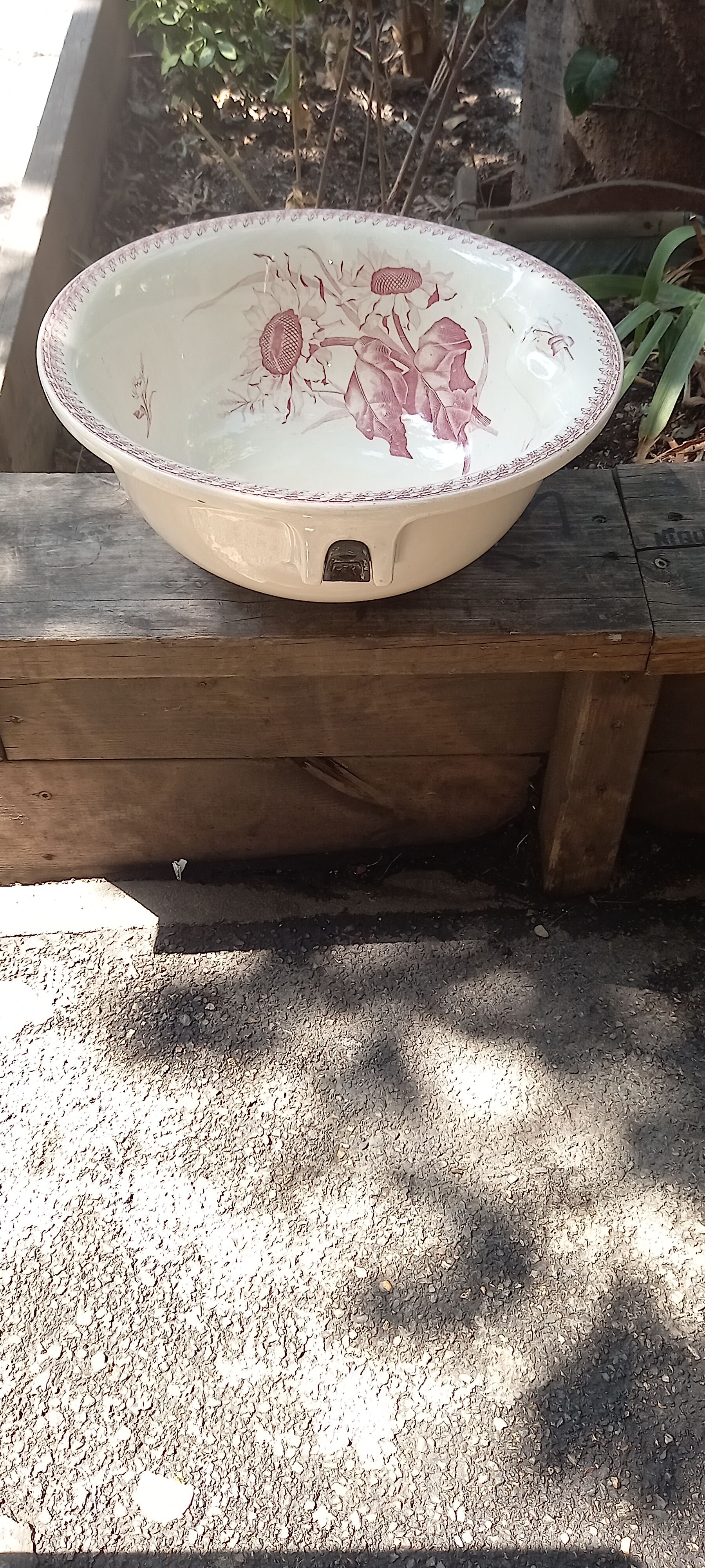 Old bathroom sink