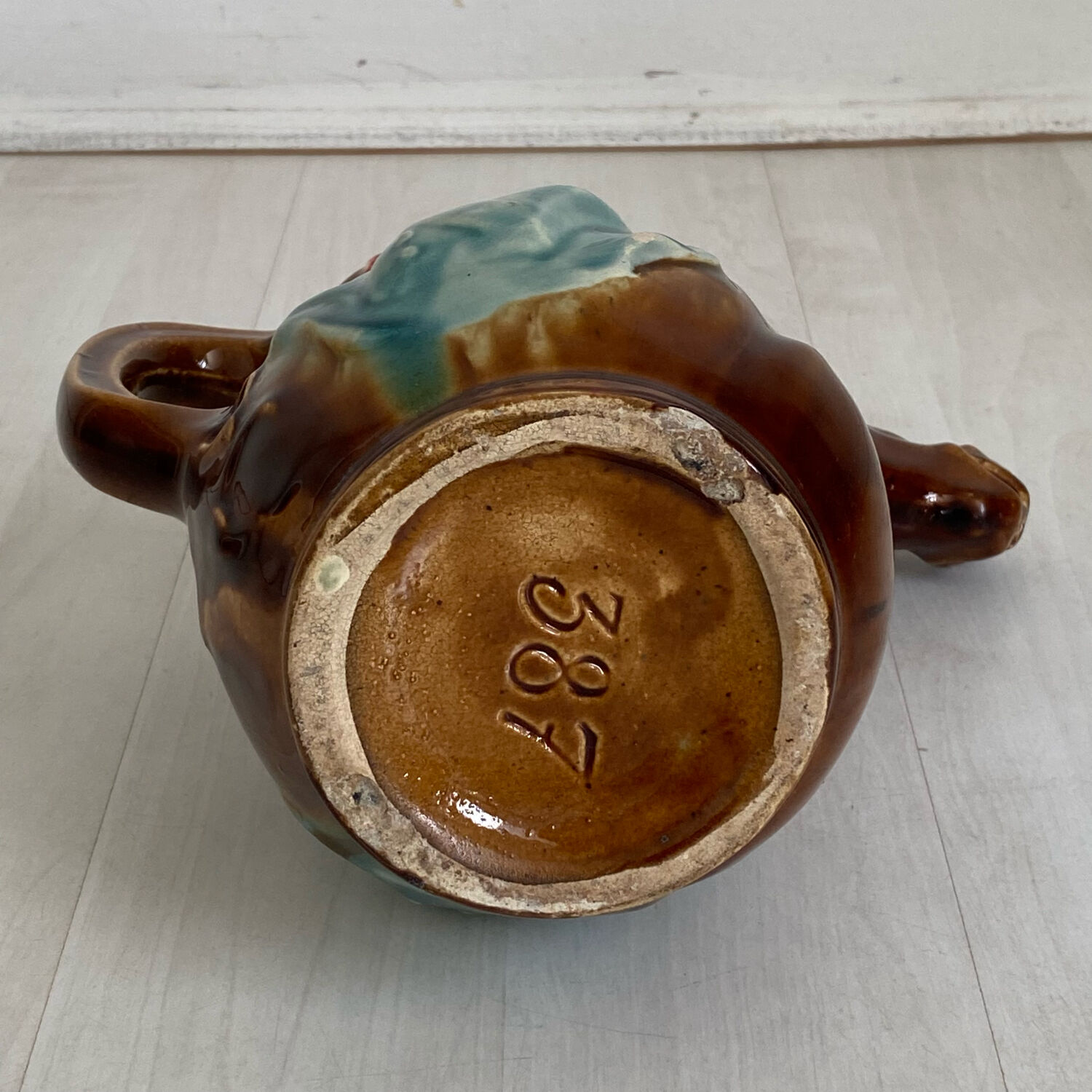 Vintage slurry pitcher horse model