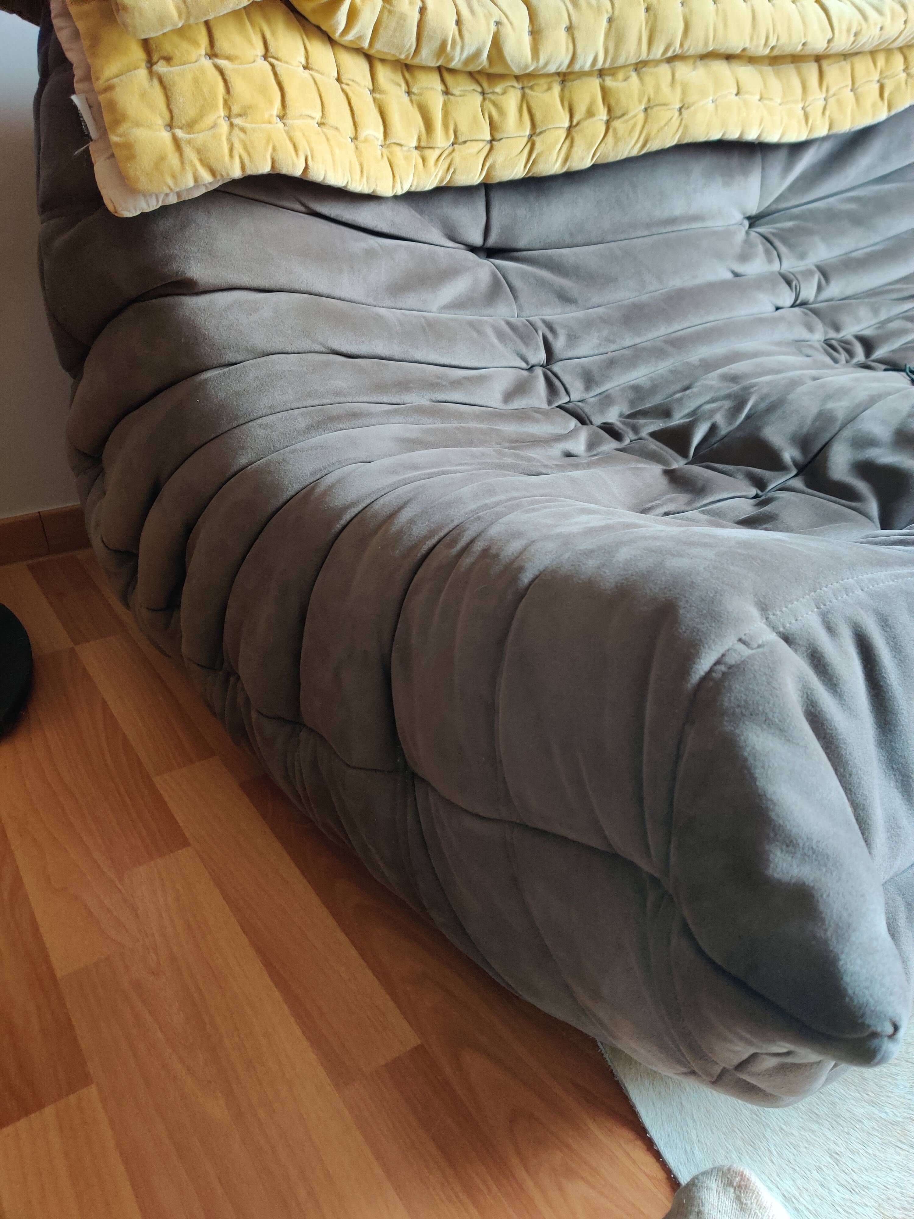 Togo 2-seater sofa