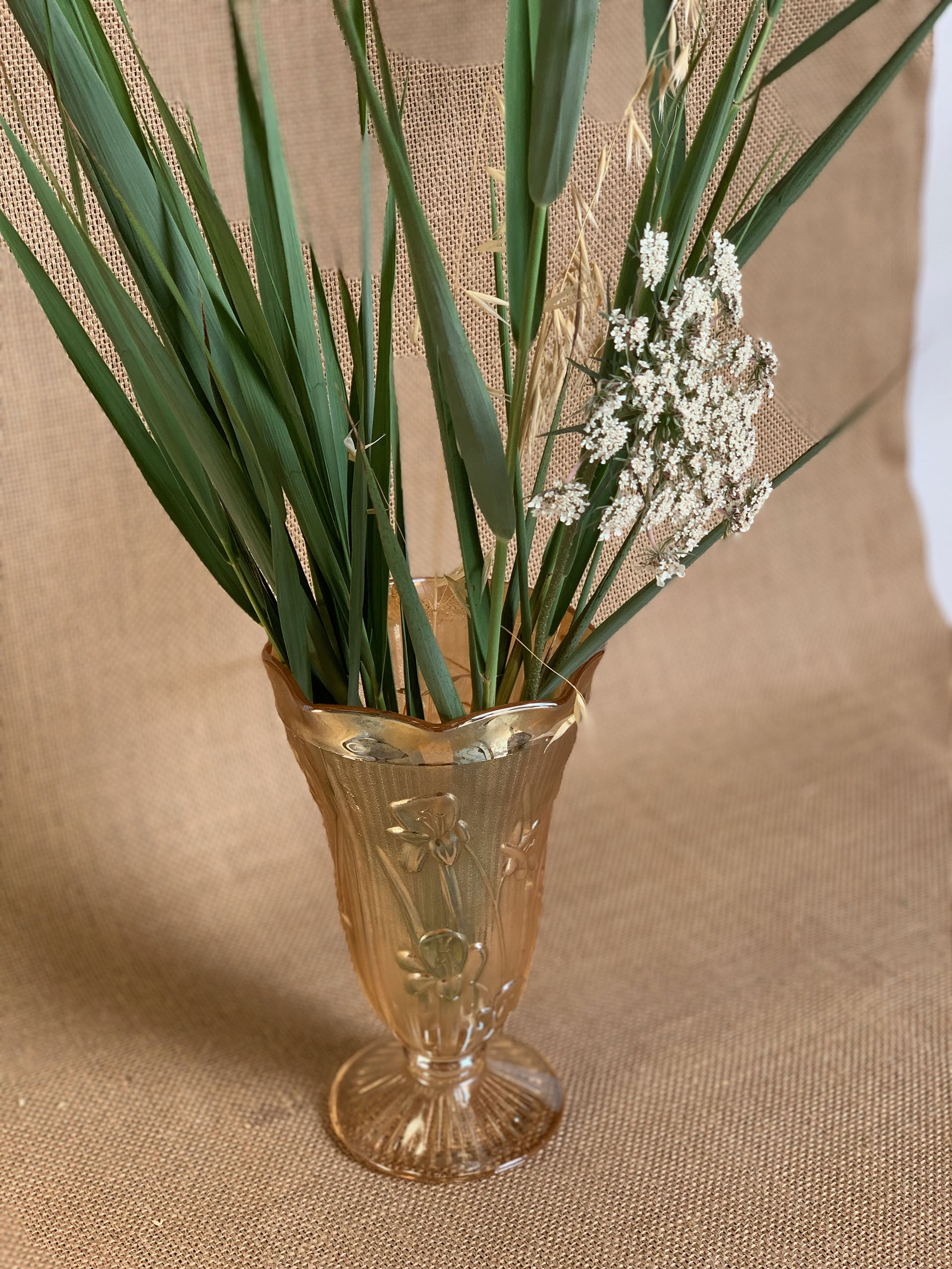 Iridescent glass vase with floral motifs in 40s style