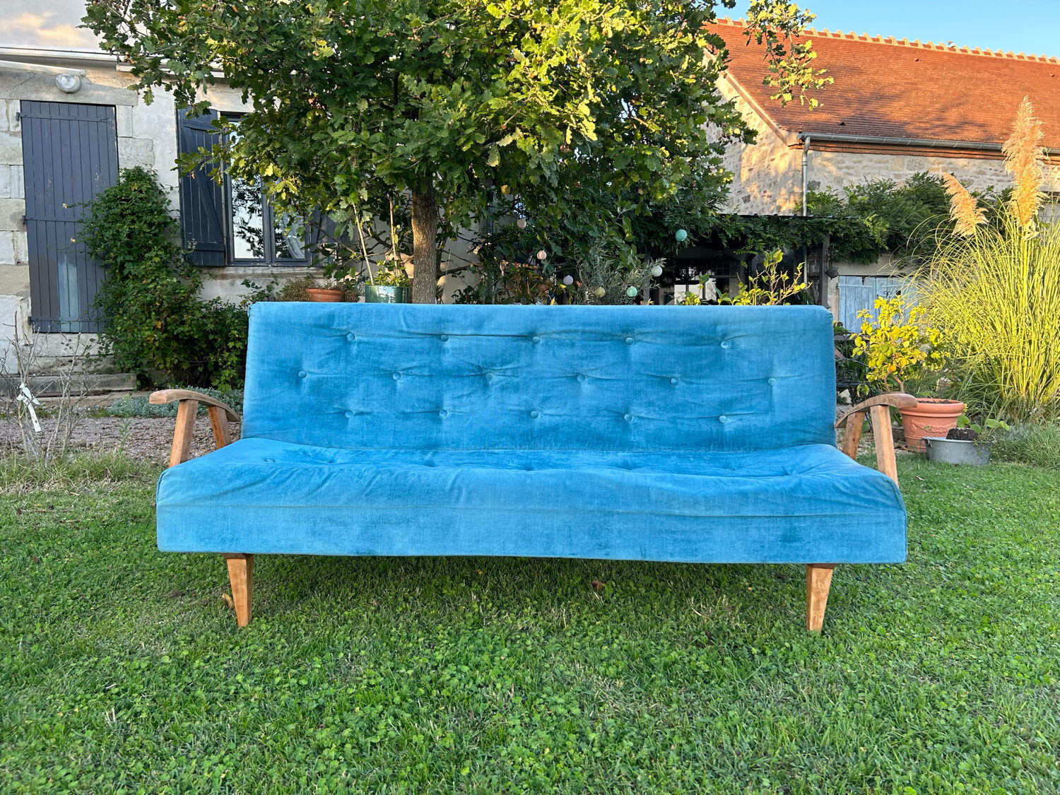 Scandinavian sofa bed touch velvet