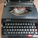 Quen-data 680 typewriter black